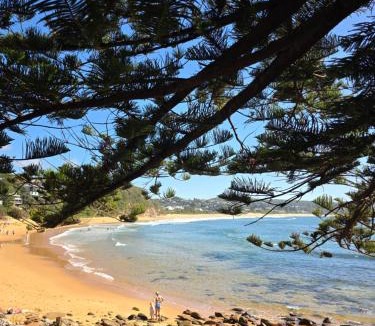 Macmasters Beach Apartment | Minute to Macs