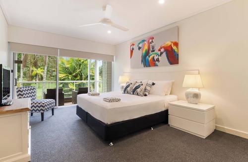 Port Douglas Villa | Mirage Resort Villa 412 with access to Sheraton Facilities