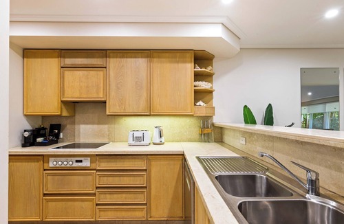 Port Douglas Villa | Mirage Resort Villa 418 with access to Sheraton Facilities