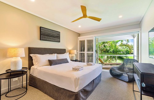 Port Douglas Villa | Mirage Resort Villa 432 with access to Sheraton Facilities