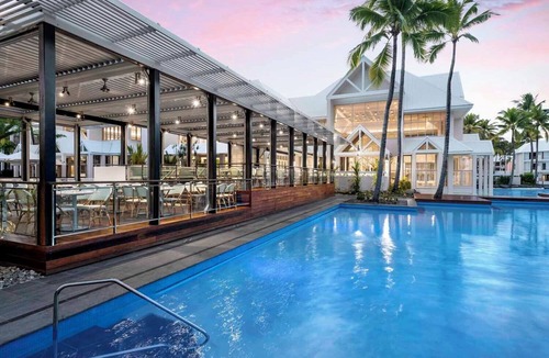 Port Douglas Villa | Mirage Resort Villa 438 with access to Sheraton Facilities
