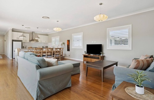 Blackheath House | Mirrabel in Blackheath