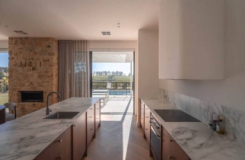 Lobethal House | Moda Haus. (The Lobie Project)
