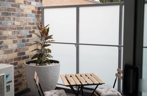 Annandale Apartment | Modern 1-Bedroom Retreat