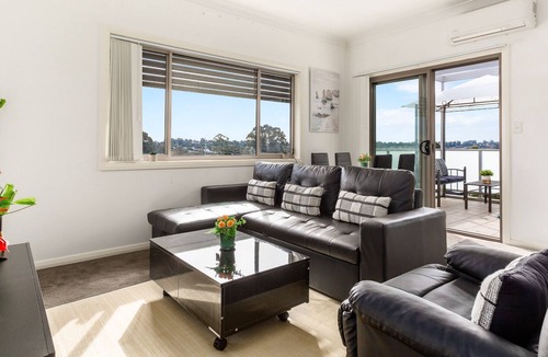 Wentworthville Apartment | Modern 2-Bed Unit With Great Balcony Views