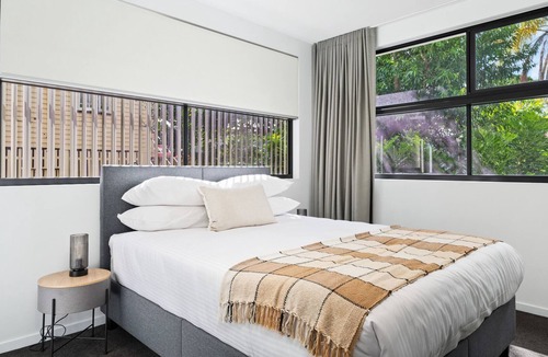 Windsor Apartment | Modern 2-Bed with a Spacious Patio