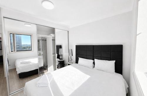 Parramatta Apartment | Modern 2 Bedroom Apartment with Parking Central Parramatta