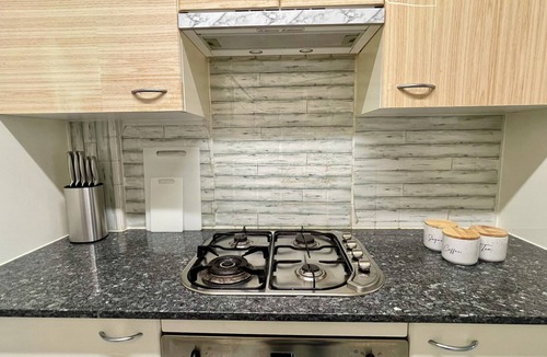 Hurstville Apartment | Modern 2B2B Apartment in Central Hurstville
