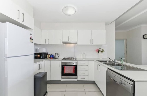 Westmead Apartment | Modern 2BR Apartment in Prime Westmead Location