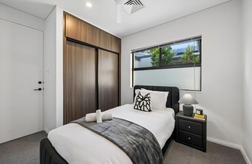 Shenton Park Apartment | Modern 2BR Shenton Park & Subiaco near QEII & UWA