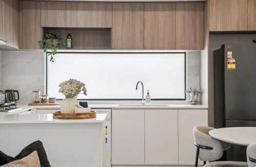 Shenton Park Apartment | Modern 2BR Shenton Park & Subiaco near QEII & UWA