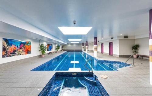 Silverwater Apartment | Modern 2BR Stay near Olympic Park with Pool Gym Parking
