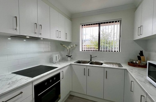 South Tamworth Apartment | Modern Apartment Near Tamworth CBD