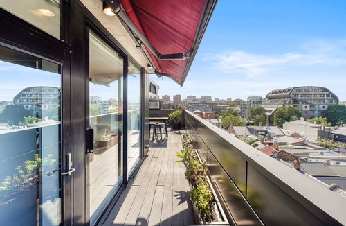 Fitzroy Apartment | Modern Apartment in Flawless Fitzroy+WIFI