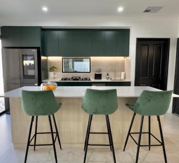 Bayswater House | Modern & Chilled Stay in Bayswater