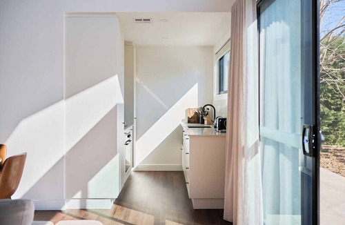Pialligo House | Modern Cottage at Beltana Farm