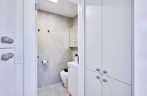 Pialligo House | Modern Cottage at Beltana Farm