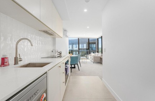 Phillip Apartment | Modern & Cozy 1-Bedroom Apartment in Phillip