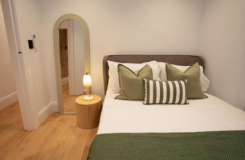 Zetland House | Modern & Cozy 3BR Terrace in Zetland