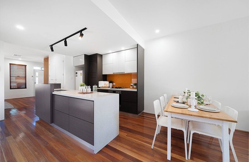 Newtown House | Modern Newtown Escape | Cafés & Transport
