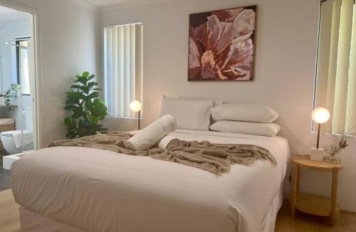 Armadale House | Modern Stay in Armadale