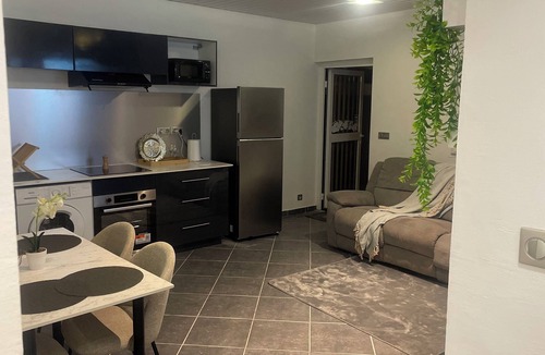 Cayenne Apartment | Modern T3 with shared pool