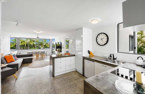 Sunrise Beach Apartment | Moments from the Beach, Sunrise Beach