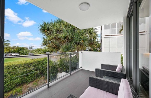 Sunrise Beach Apartment | Moments from the Beach, Sunrise Beach
