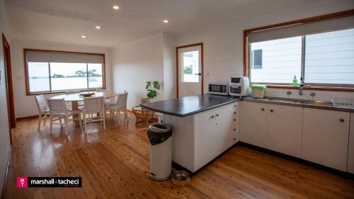 Bermagui House | Montaview - Mumbulla St 24