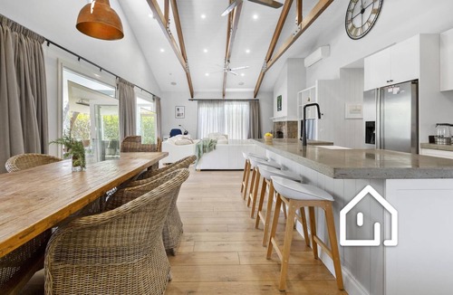Blairgowrie House | Moonah Wellness Retreat *1 NIGHT FREE* Hot Tub, Sauna, Cold Plunge