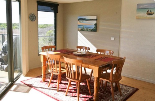 Bermagui House | Moorhen Cove 3 - Unit 3 Wallaga Lake Rd 15