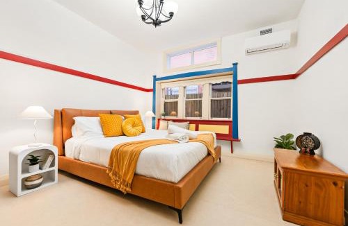 Mosman Apartment | Mosman 2BR Coastal Retreat | Balmoral & Harbour