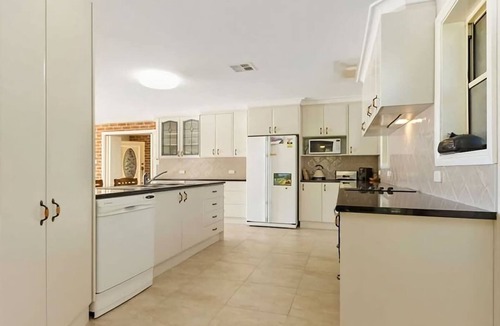 Mossy Point House | Mossy Point Pool House | Beach Walk | Sleeps 10