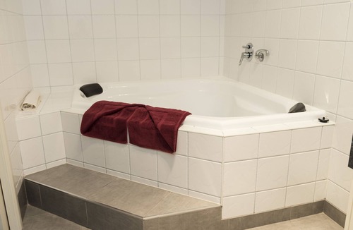 Inverloch Hotel | Motel on A'beckett