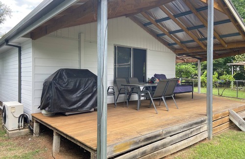 Mount Beauty House | Mount Beauty Cosy Cube Chalet
