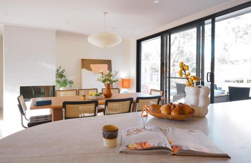 Mount Eliza Villa | Mount Eliza Luxury Retreat Hot Tub BBQ More