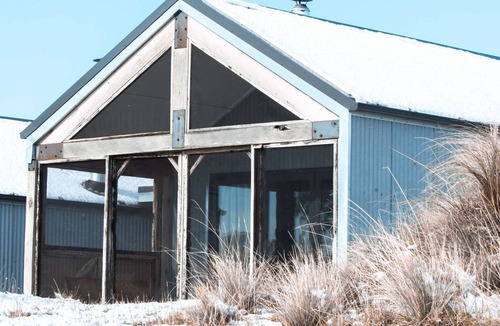 Crackenback House | *MOUNTAIN ESCAPE * Pets Welcome * LUXURY SECLUSION