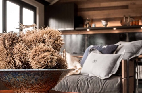 Crackenback House | + MOUNTAIN LUXURY + Pets Welcome + SECLUSION +