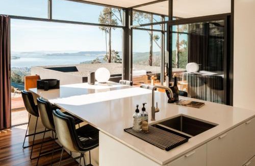 Snug House | Mountain Top Snug, House Itas