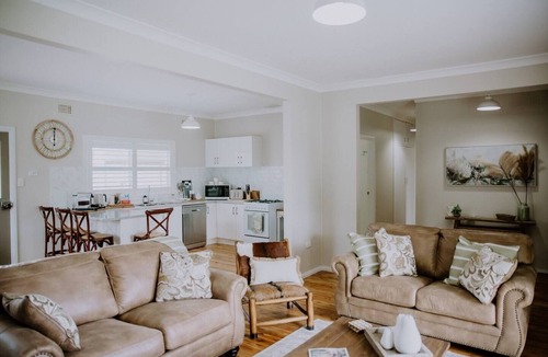 Wilbetree House | Mudgee - The Orchard Cottage - Gooree Farm Stays