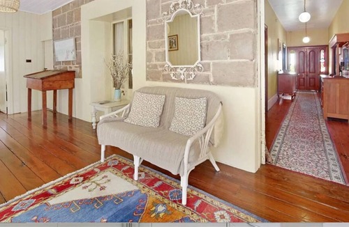 Merimbula Apartment | Munn Tower House 4 Bedroom 2 Bathroom
