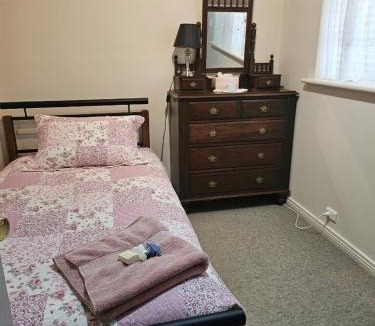 Gnowangerup Bed & Breakfast | Murray's Bed & Breakfast