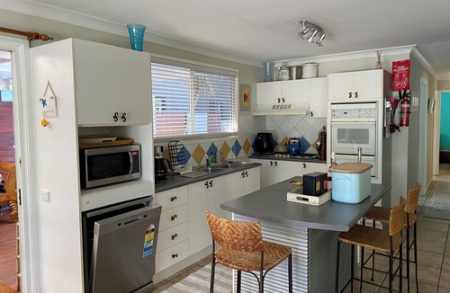 Myola House | Myola, quiet and a perfect place for a relaxIng time near the beach and Creek!
