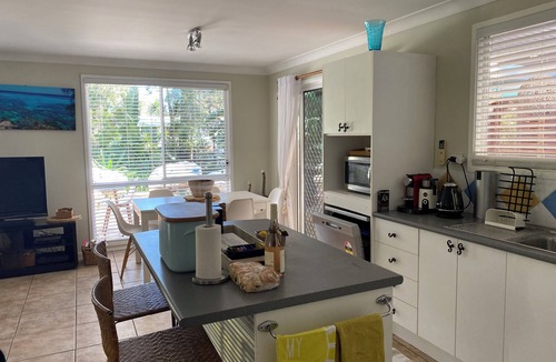 Myola House | Myola, quiet and a perfect place for a relaxIng time near the beach and Creek!