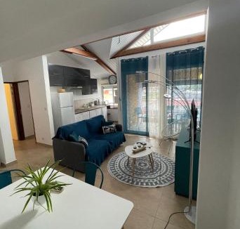 Cayenne Apartment | NANA COCOONING- C42- Vue Panoramique - Appartement Cosy et Lumineux- Cuisine équipée- CLIM-Terrasse