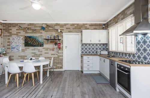 Lancelin House | Naut-a-Care @ Capricorn Lodge
