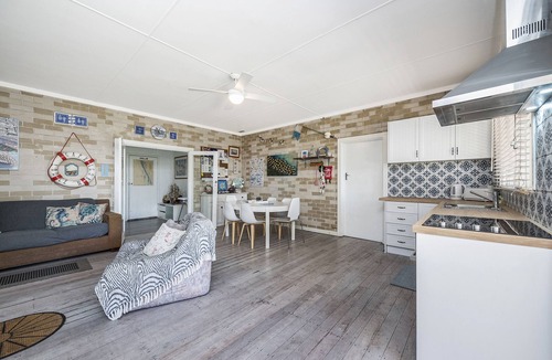 Lancelin House | Naut-a-Care @ Capricorn Lodge