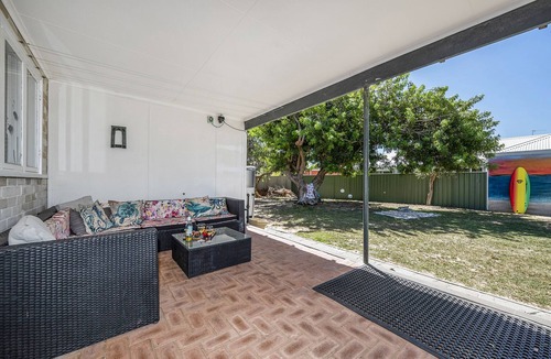 Lancelin House | Naut-a-Care @ Capricorn Lodge