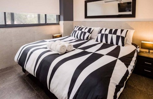Newcastle Hotel | Nautilos Apartments