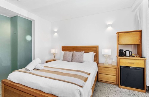 Perth Bed & Breakfast | Nest on Newcastle – S1